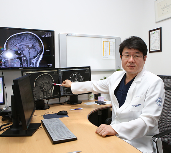 Neurosurgery (Spine) - Gi Joon KIM, M.D., Director